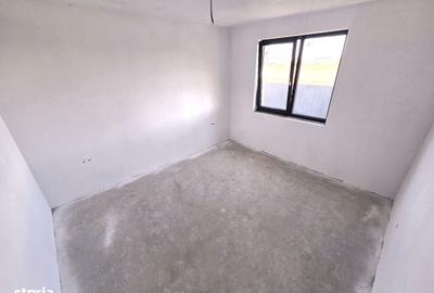 Casă cu 4 camere în Someșeni - 8