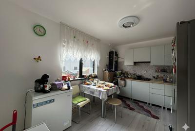 Casă cu 4 camere în Lunca Cetățuii - 8