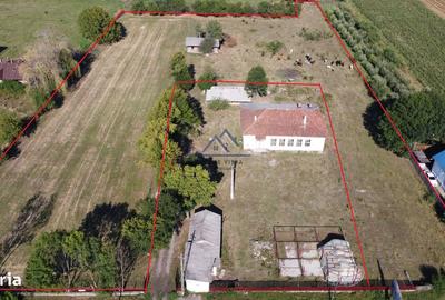 Teren de 500 mp, în Băiculești