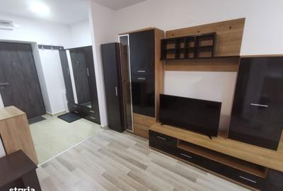 Garsonieră în Titan