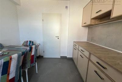 Apartament cu 2 camere decomandat, mobilat în Tractorul - 16