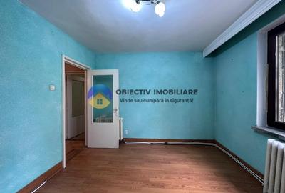 Apartament de vanzare 3 camere- pretabil pentru spatiu comercial - 2