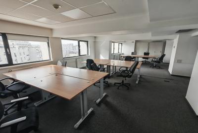 Birou, de 3,560 mp, în P-ța Unirii - 11