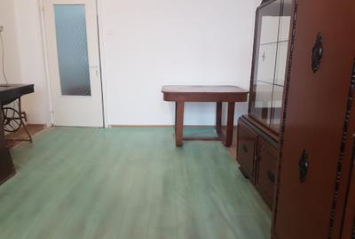 Apartament doua camere, decomandat, balcon mare, CT, sud estic, beci, lift nou - 4