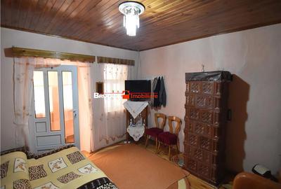Casă cu 3 camere cu Teren 1582 Mp în Păgaia - 12