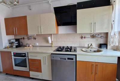 Vand apartament cu 4 camere - 5