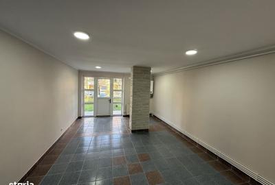 Spațiu comercial, de 30 mp, în Central - 1