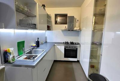 Apartament cu 3 camere semidecomandat în Bucureștii Noi - 4
