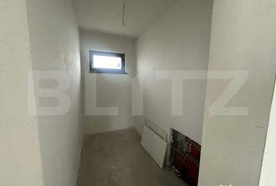 Casă cu 4 camere cu Teren 385 Mp în Mărtinești - 8