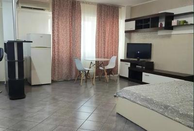 Vitan Mall,bl.1990,parter/8,DECOMANDATA,Amenajata,Libera - 2