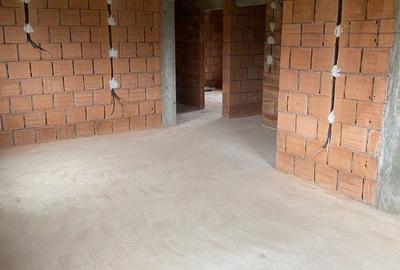 Casă cu 3 camere în Gruiu - 5