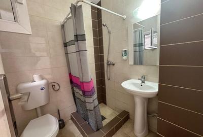 Casă cu 14 camere cu Canalizare în Est - 5