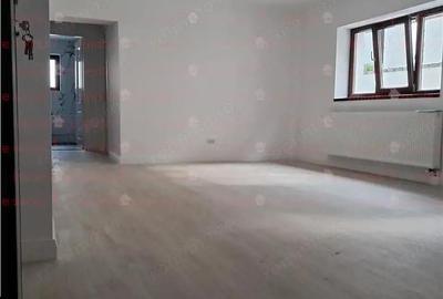 Apartament 2 camere demisol fara a fi ingropat in pamant, cu teren in proprietate. Apartament 2 camere demisol fara a fi ingropat in pamant, cu teren in proprietate. - 13