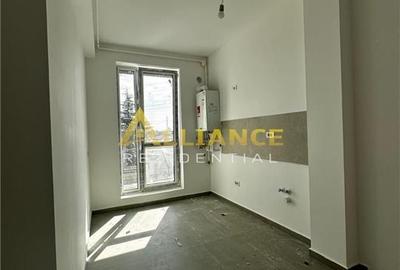 Apartament cu 3 camere semidecomandat în Central - 2