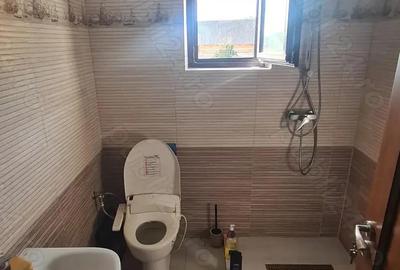 Casă cu 2 camere cu Teren 562 Mp în Central - 2