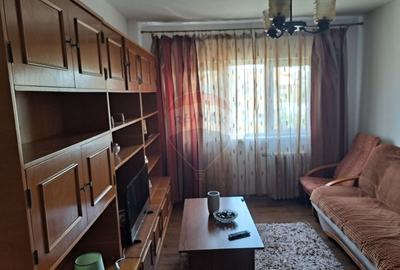 2 Decomandate,3/4, Calea Bucuresti,  vis a vis de Facultatea de Drept