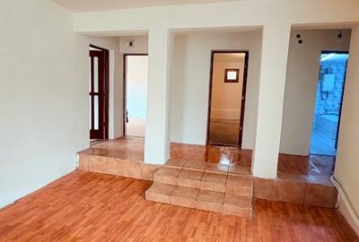 Casă individuală cu 3 camere cu Canalizare în Paleu - 1