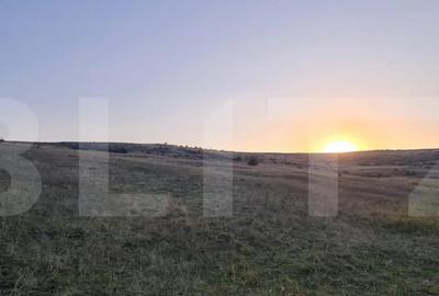 Teren de 11 mp, în Central - 5