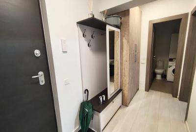 Apartament cu 2 camere decomandat în Politehnica