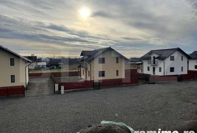 Casă cu 3 camere cu Teren 400 Mp în Reghin - 3