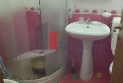 Apartament cu 3 camere decomandat în Valea Ialomiței - 10