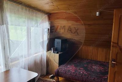 Casa - Cabana de vanzare in Firiza - 6
