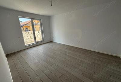 Apartament cu 2 camere decomandat în Girocului - 11