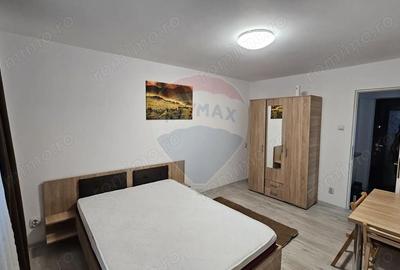 Garsonieră decomandată în 1 Mai - 11