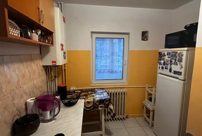 Apartament 1 camera, etaj 1/4, zona Podu de Fier