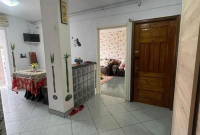 Dezrobirii - IS uri  apartament decomandat 2 camere