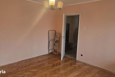 Apartament cu 2 camere în Piața Centrală - 3