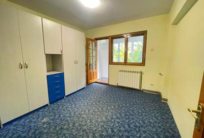 Apartament cu 3 camere semidecomandat, mobilat în Podu Roș - 6