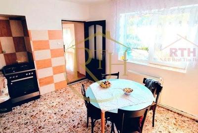 Casă cu 5 camere cu Teren 1500 Mp în Beregsău Mare - 13