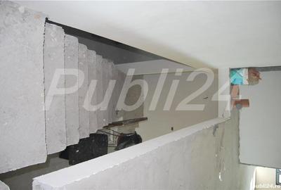 Casă cu 6 camere cu Teren 404 Mp în Ovidiu - 1