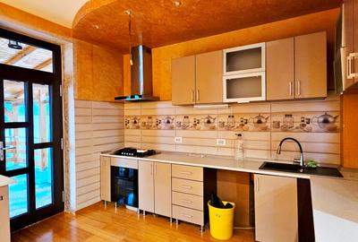 Vila cocheta prevazuta cu beci, terasa, piscina, anexa si teren - 8