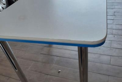 Birou de vanzare - 1