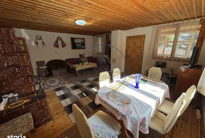 Casă cu 4 camere cu Teren 500 Mp în Central - 2