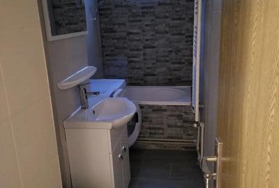 Apartament cu 2 camere semidecomandat în Buziașului - 1