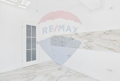 Apartament cu 2 camere decomandat în Central - 12