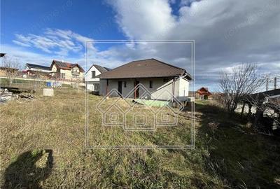 Casa constructie noua in Daia - pe un singur nivel - 810 mp teren - 2