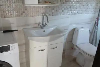 Casă cu Teren 2023 Mp în Central - 3