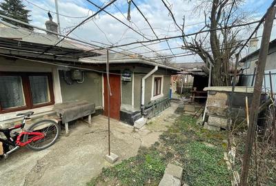 Teren intravilan de 213 mp, în Apărătorii Patriei - 5