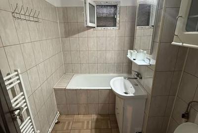 Apartament cu 3 camere decomandat în Central - 2