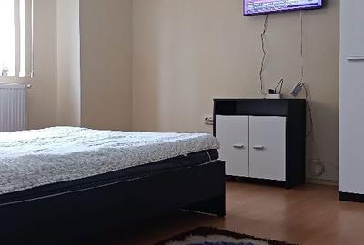 Garsonieră decomandată în Grid - 1