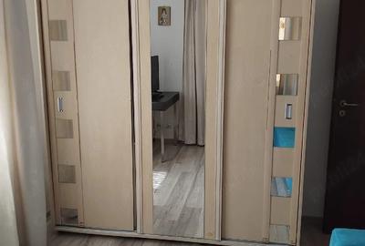 Apartament cu 2 camere decomandat în Apărătorii Patriei - 2