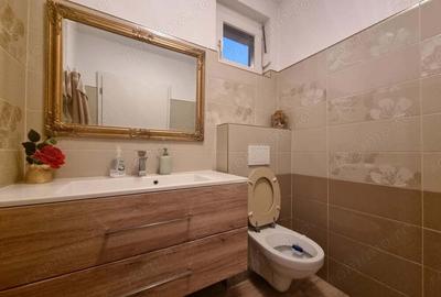 Casă cu 5 camere cu Canalizare în Ghiroda - 9