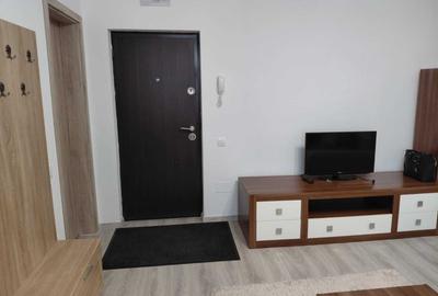 Apartament cu 2 camere semidecomandat în Găvana