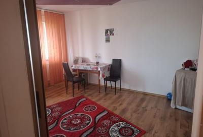 Apartament cu 3 camere decomandat în Central - 3