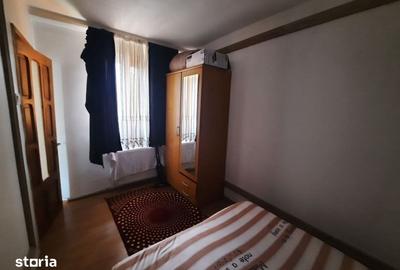 Apartament cu 4 camere în Dărmănești
