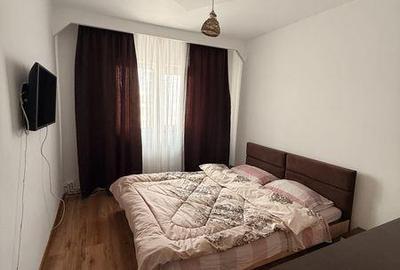 Apartament cu 3 camere decomandat în Bucovăț - 8